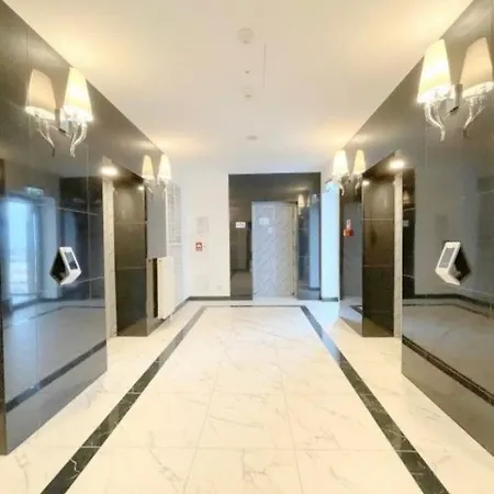 Hanza Tower Panoramic 20 & Pool & Jacussi & Sauna *