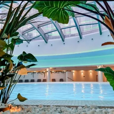 Hanza Tower Panoramic 20 & Pool & Jacussi & Sauna Štetín